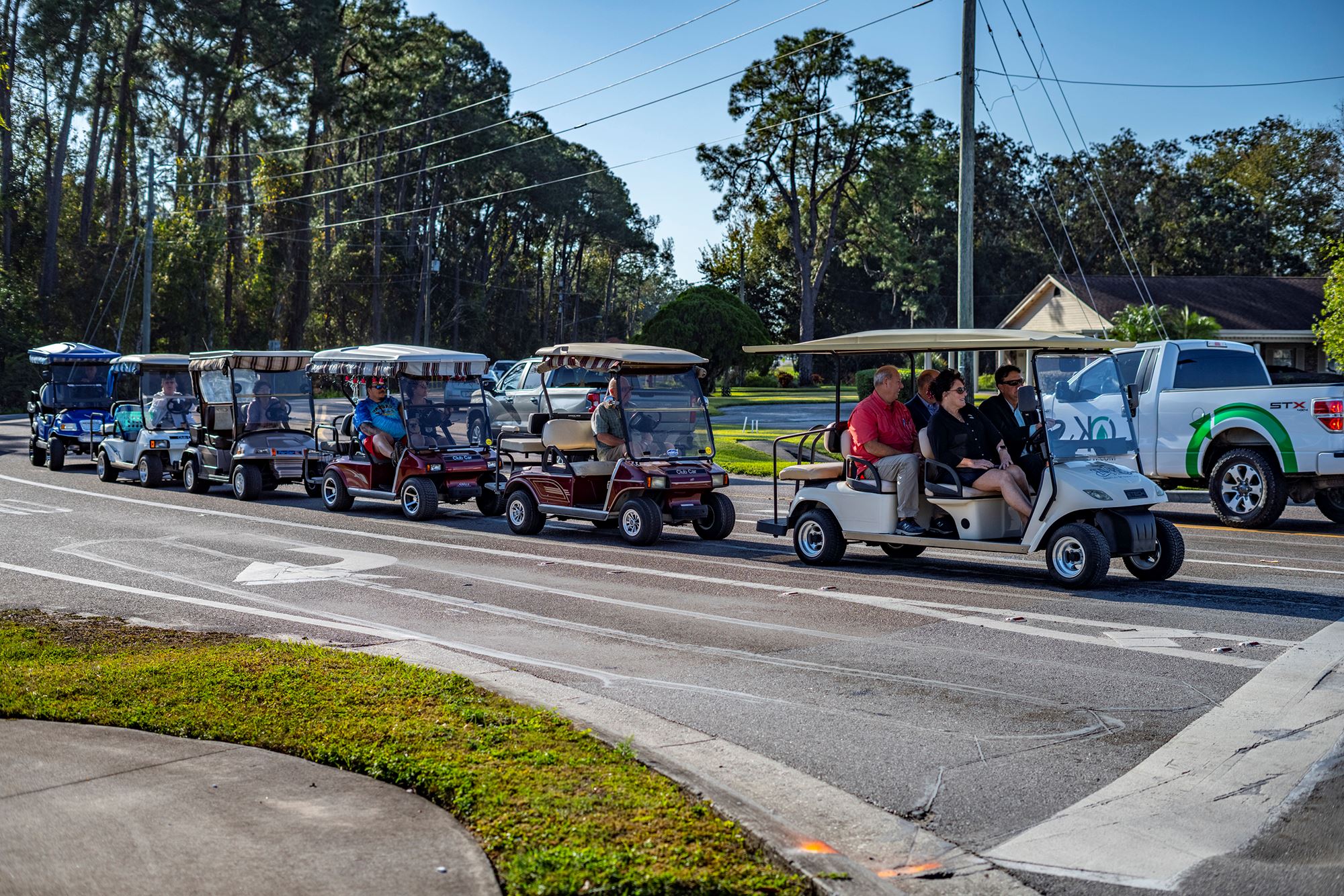 use BCC_Tavares Ribbon Cutting_25 441 St Clair Abrams golf cart crossing